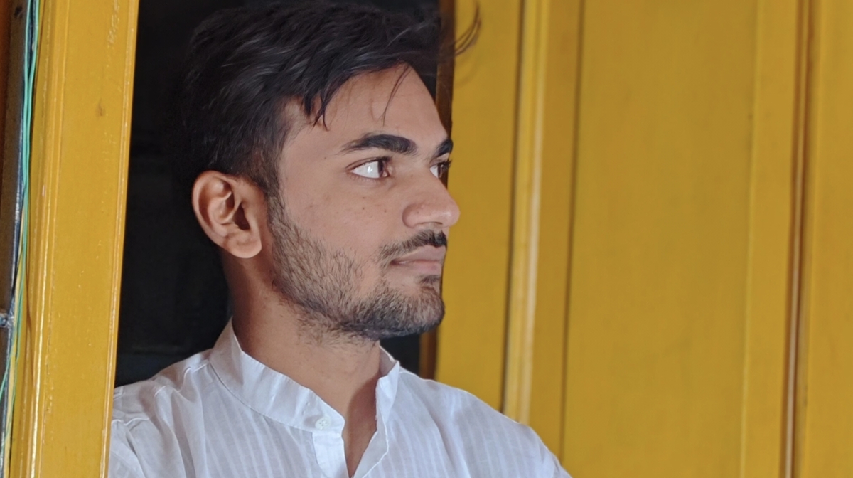 a photo of owaish alam